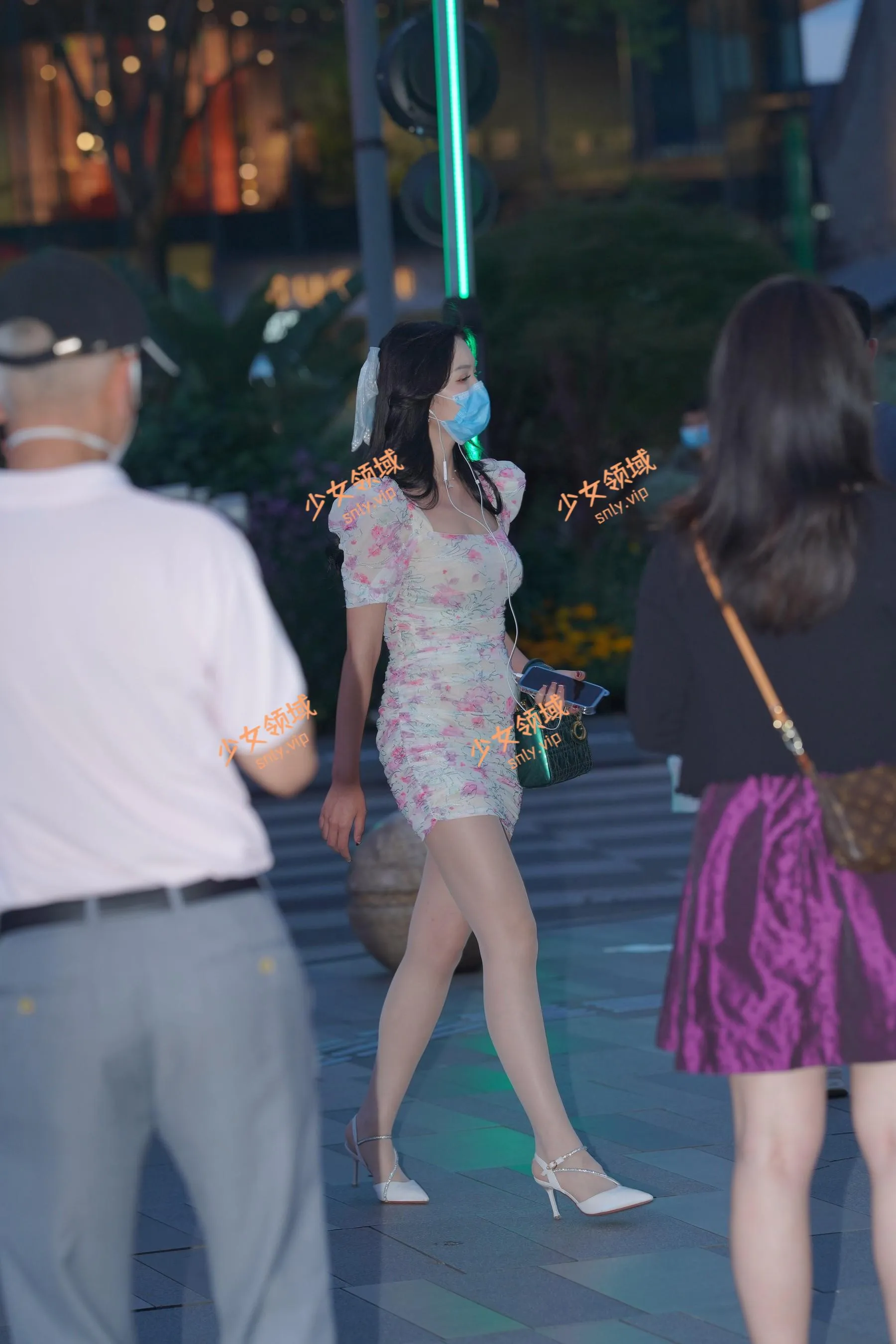 魔镜街拍 NO.185 精选街拍-丝袜美腿 [106P]插图3